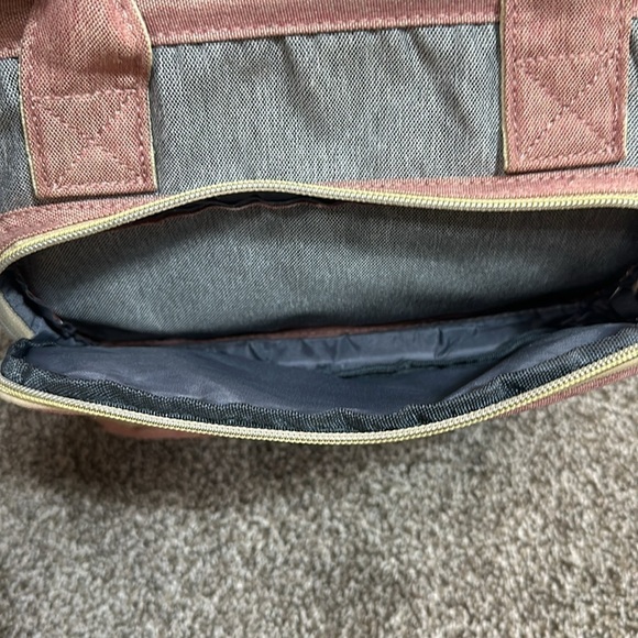 Bubblbay diaper bag backpack with changing station - gender neutral - Picture 5 of 16